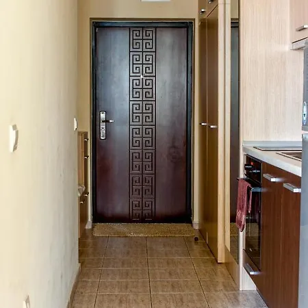 Apartment On Maxi Complex With Parking *